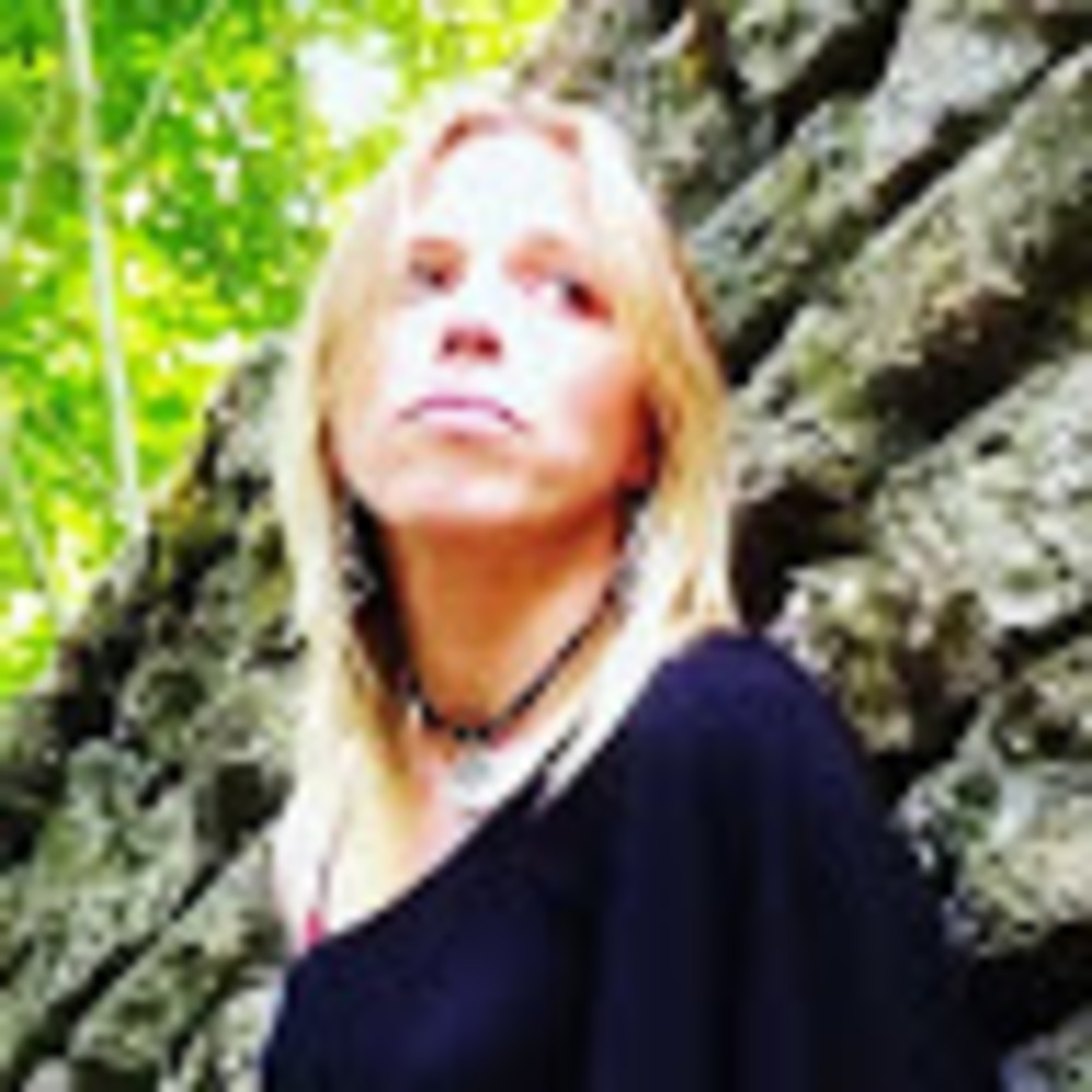 Meet your Posher, Sabrina